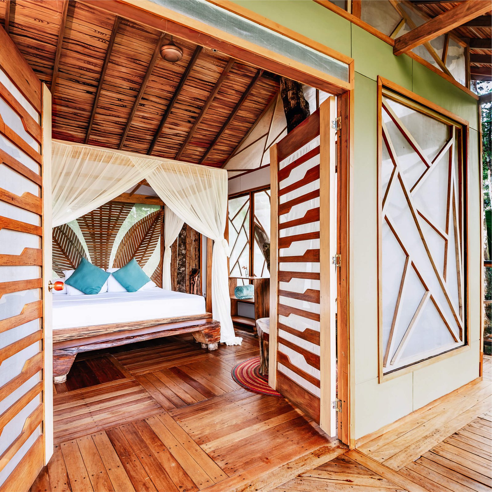 Burú Nature Hotel - Ecohabs en la selva amazónica – Hospedaje en casas en los árboles en Leticia, Colombia - Amazon rainforest ecohabs – Treehouse lodging in Leticia, Colombia